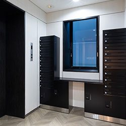 THE BLOOM  ポスト・宅配ボックス