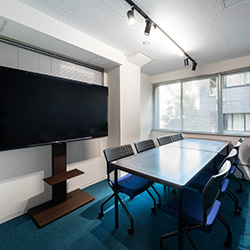 会議室2B|上野のレンタルオフィス|個室・料金・格安「THE BLOOM UENO」